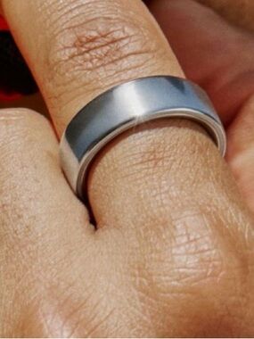 Silver Oura Ring 4